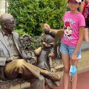 Meet your Posher, Isabella